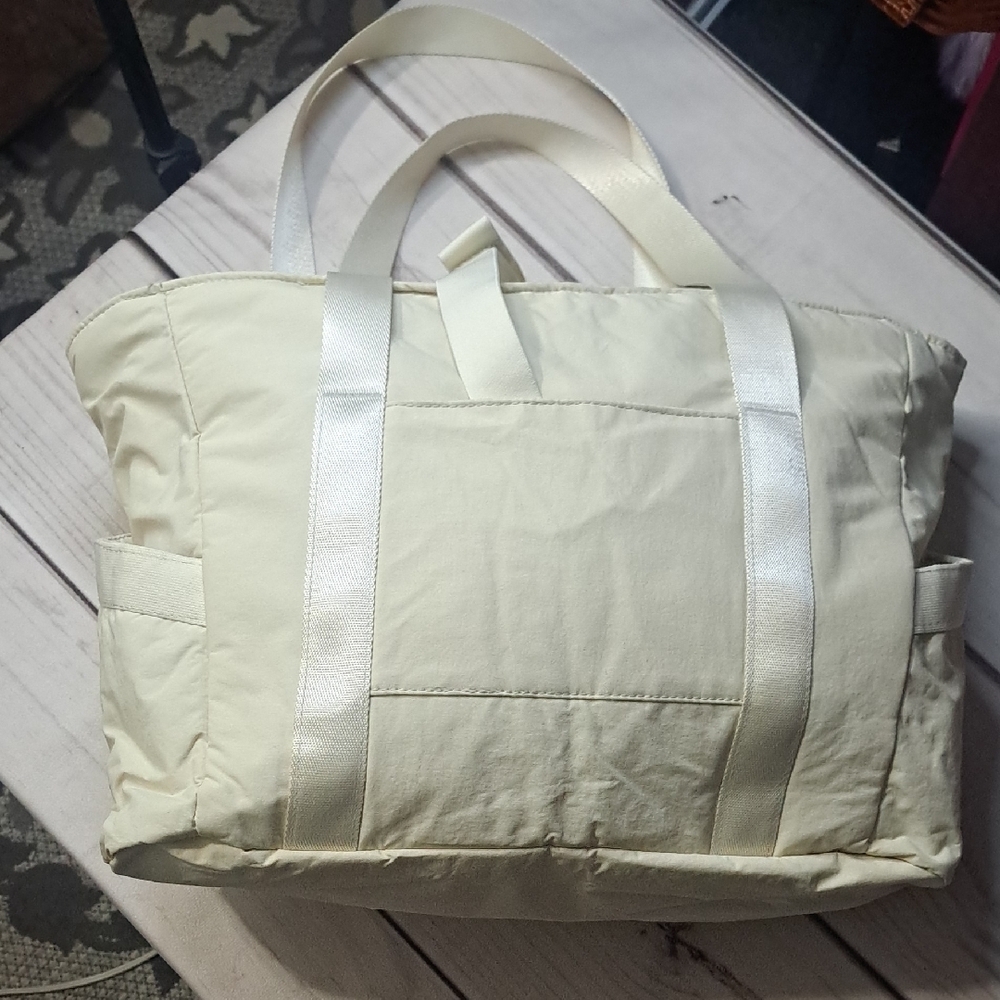 Bagsmart Cream Tote Gym Weekender Travel Bag
